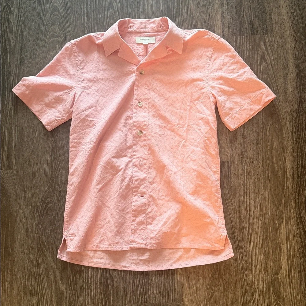 Banana Republic Pink Casual Button Down Shirt - Picture 1 of 4